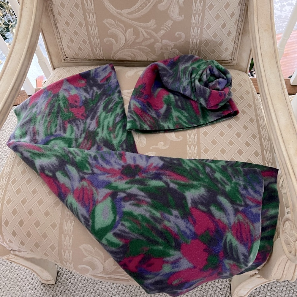 Hat & Scarf Handmade